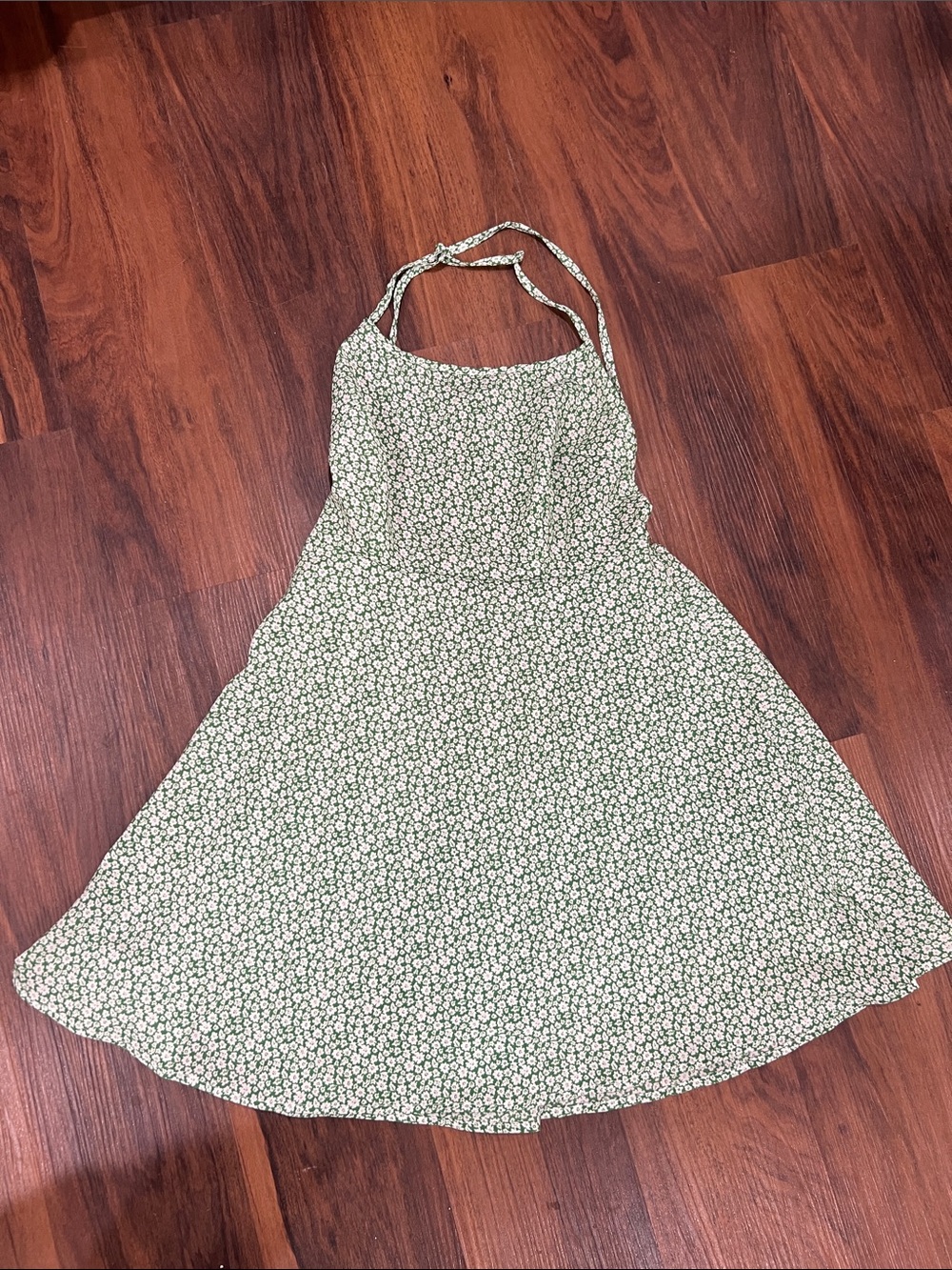 SHEIN Green and White Floral Halter Sundress